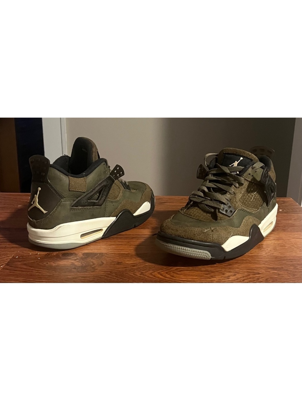Jordan 4 Retro SE Craft Medium Olive Sneakers Size 6.5Y